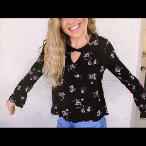 Back floral long sleeve top